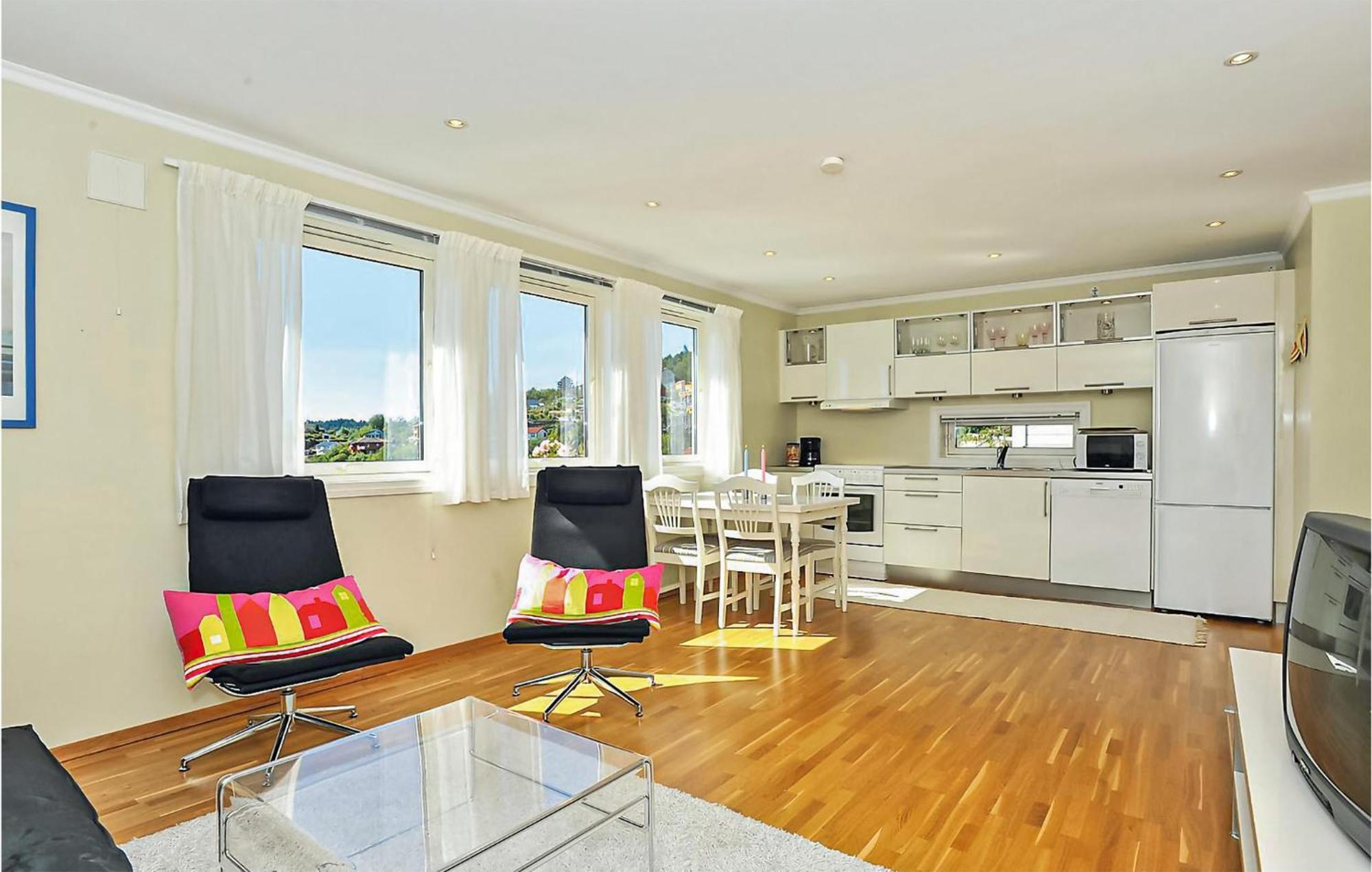 Cozy Apartment In Straumsgrend With Kitchen Bergen Dış mekan fotoğraf