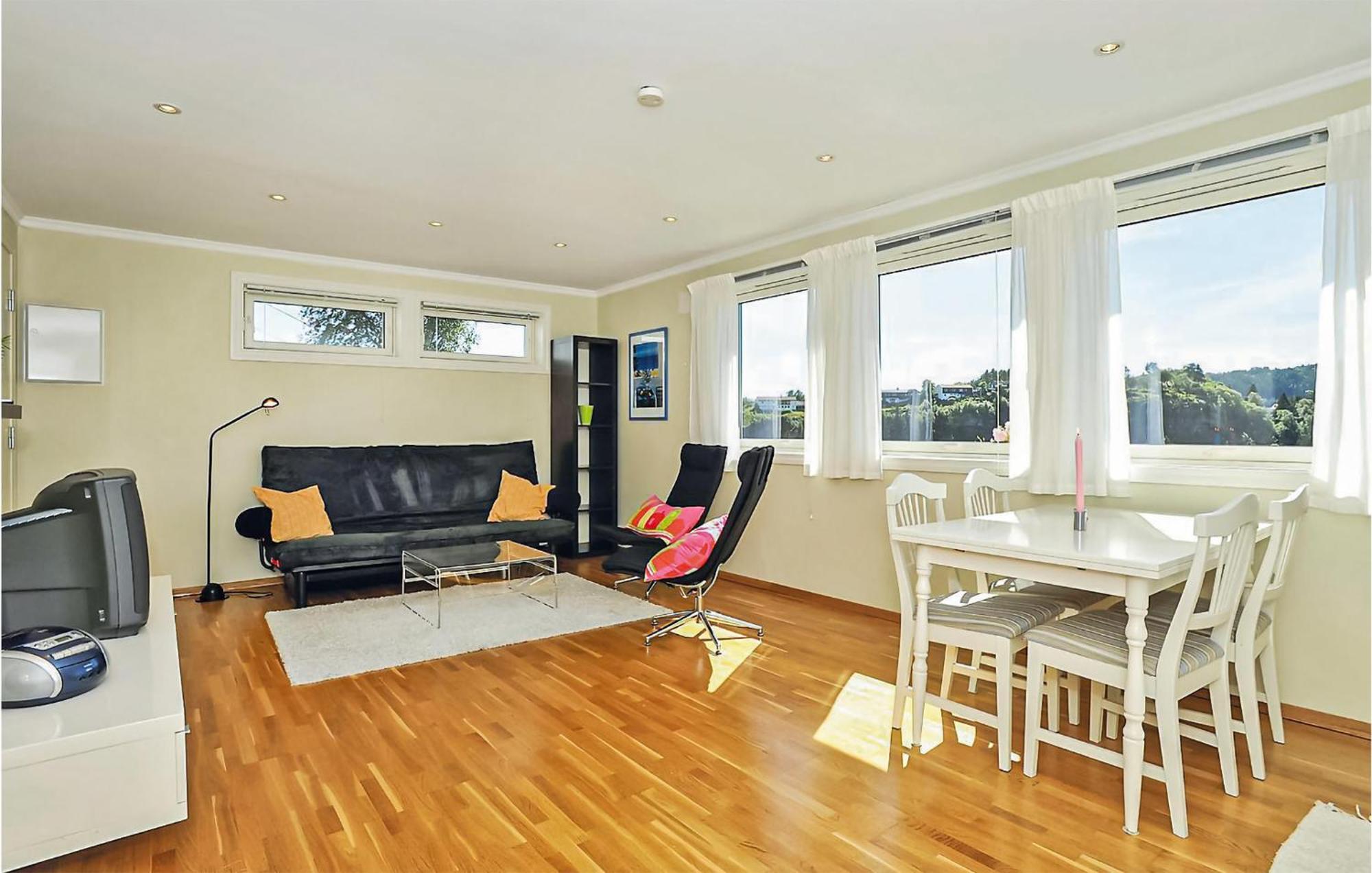 Cozy Apartment In Straumsgrend With Kitchen Bergen Dış mekan fotoğraf